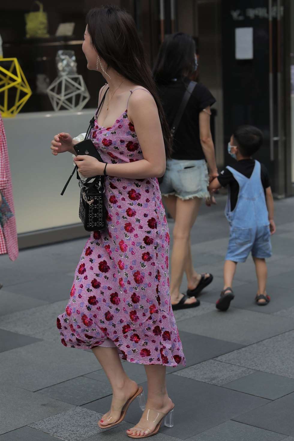 图片[5]-凯恩街拍作品女人味-街拍流行馆
