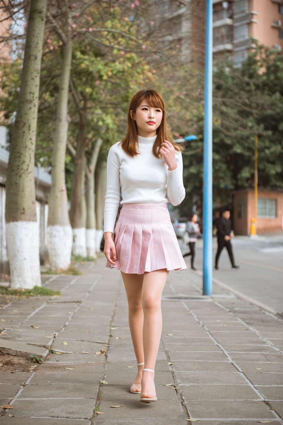 图片[5]-小透明DK街拍作品甜美肉丝小美女-街拍流行馆